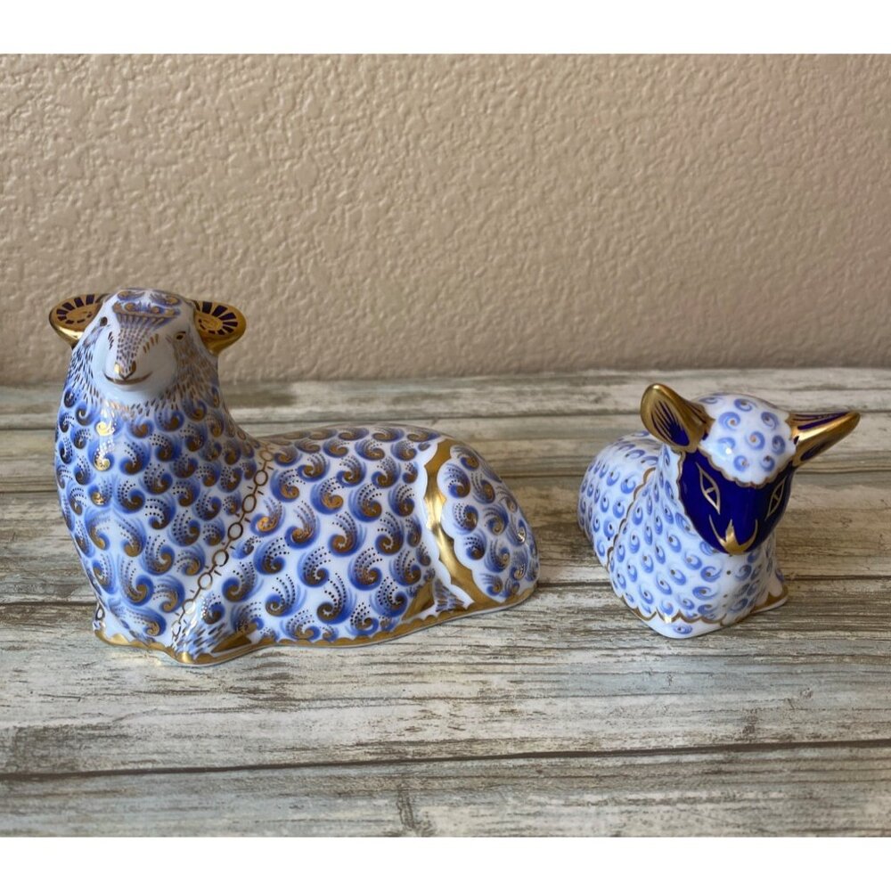 Royal Crown Derby Imari Ram & Lamb Paperweights – Gold Stopper Set of 2 1994